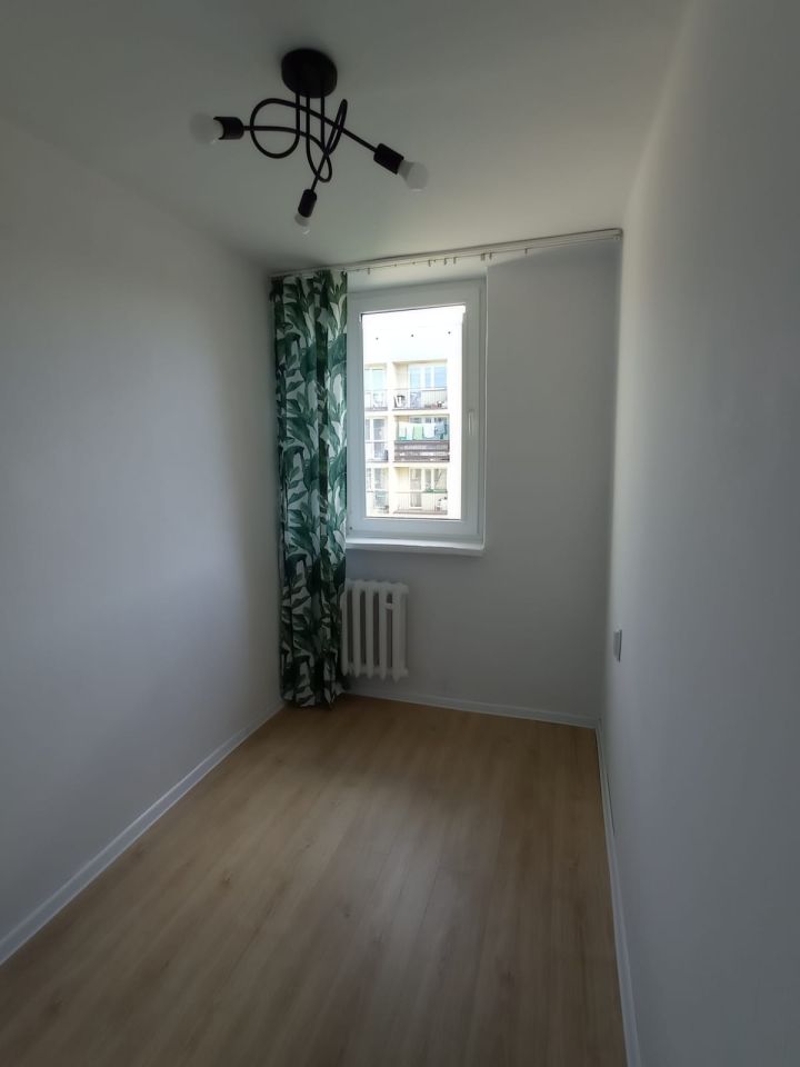 Mieszkanie 3-pokojowe Żywiec, os. 700-lecia. Zdjęcie 5