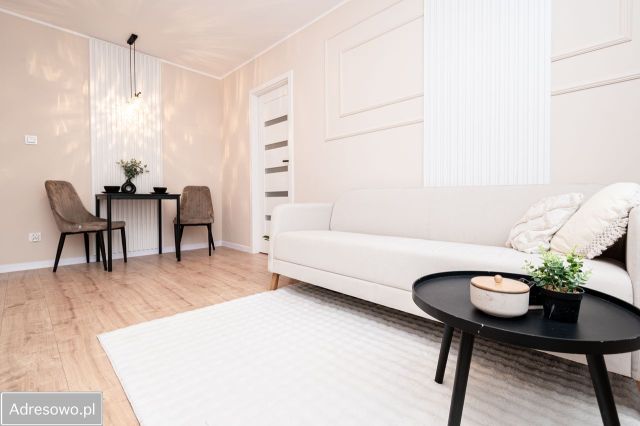 Mieszkanie 3-pokojowe Ostrów Wielkopolski, ul. Konopnickiej. Zdjęcie 1