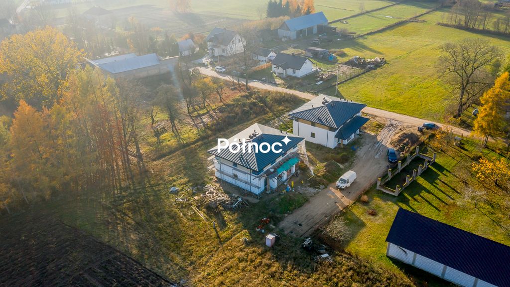 bliźniak, 5 pokoi Gajowniki. Zdjęcie 25