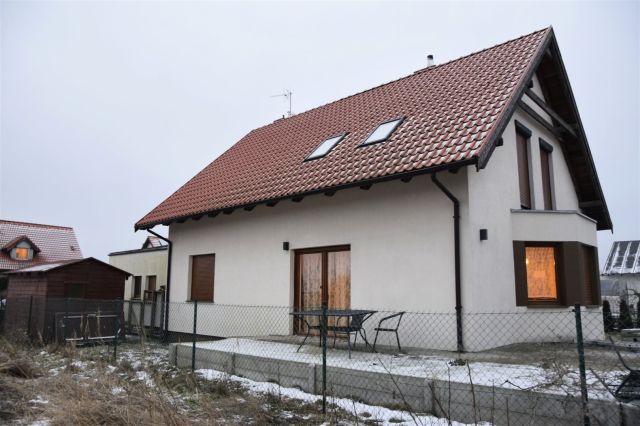 dom wolnostojący, 5 pokoi Osiniec. Zdjęcie 3