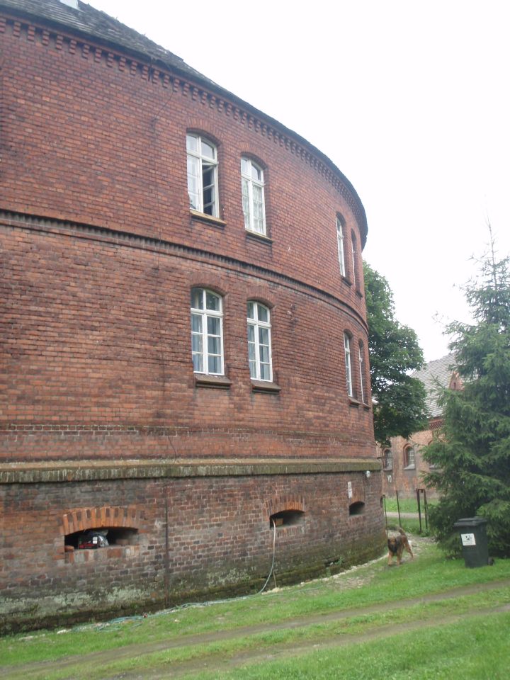 dom wolnostojący, 18 pokoi Kędzierzyn-Koźle Koźle, ul. Wyspa. Zdjęcie 11