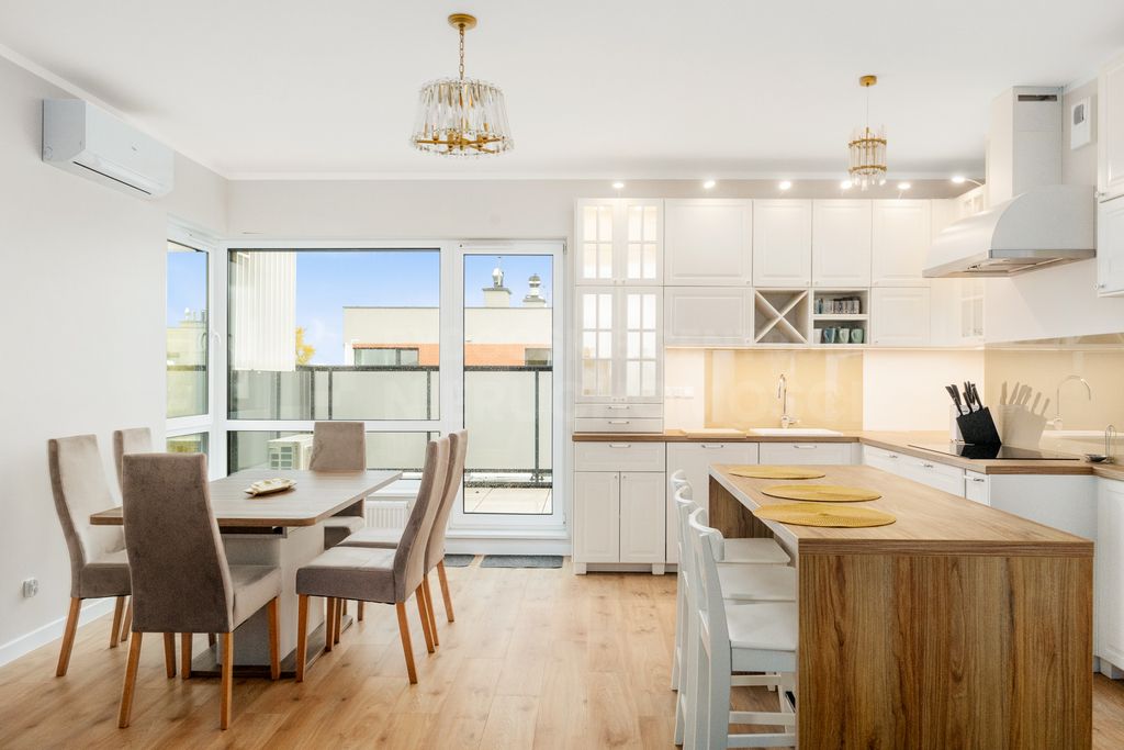 Mieszkanie 5-pokojowe Bydgoszcz Fordon, ul. Fordońska. Zdjęcie 4