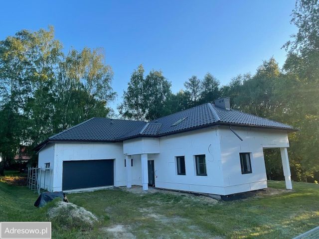dom wolnostojący, 4 pokoje Koszyce Wielkie, ul. Liściasta. Zdjęcie 1