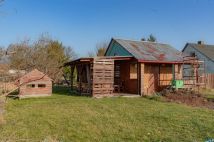 Działka rod Jelcz-Laskowice