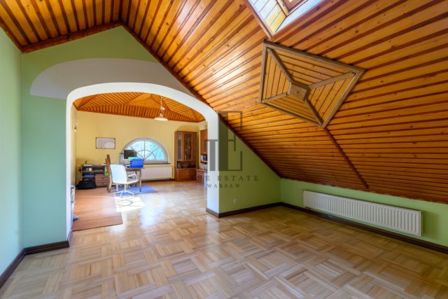 dom wolnostojący, 9 pokoi Podkowa Leśna. Zdjęcie 16