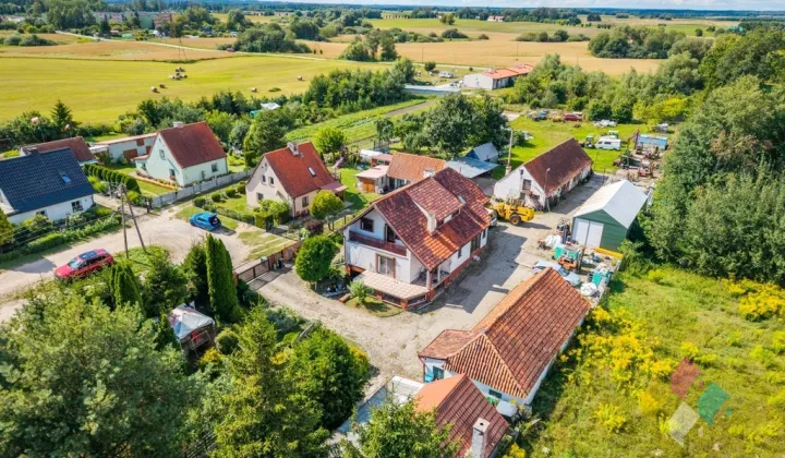 dom wolnostojący, 7 pokoi Woźnice