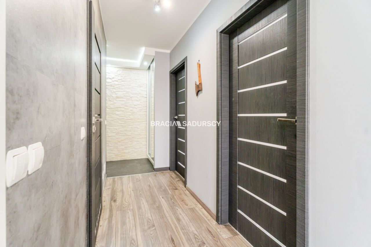 Mieszkanie 3-pokojowe Kraków Prądnik Biały, al. 29 Listopada. Zdjęcie 23