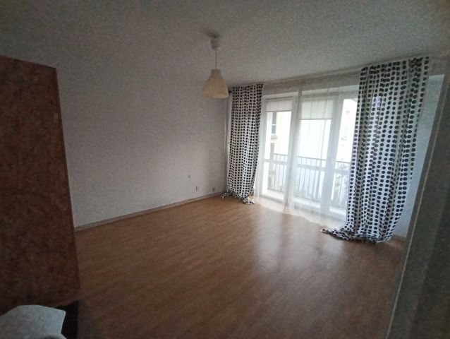 Mieszkanie 3-pokojowe Łódź Górna, ul. Piękna. Zdjęcie 1