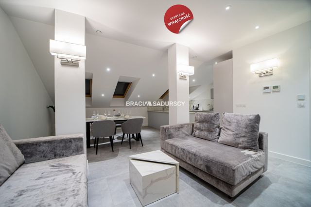 Mieszkanie 3-pokojowe Żywiec, rynek Rynek. Zdjęcie 1