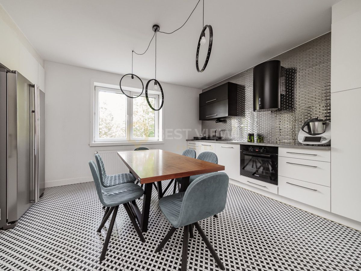 dom wolnostojący, 8 pokoi Warszawa Ursus, ul. Słupska