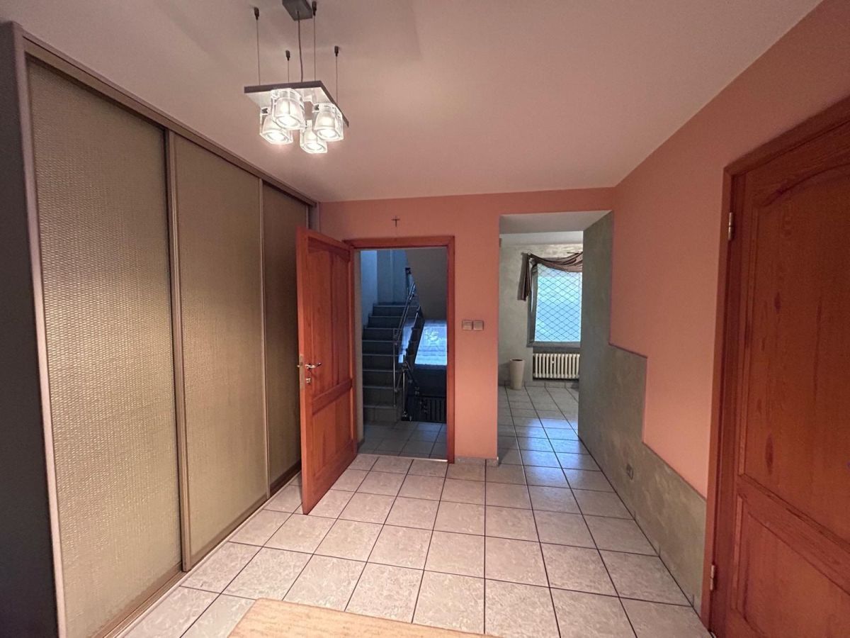 dom wolnostojący Łask, ul. Gabriela Narutowicza. Zdjęcie 14