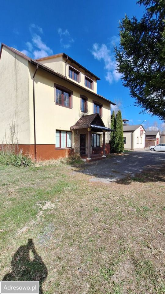 dom wolnostojący, 5 pokoi Zarajec. Zdjęcie 16