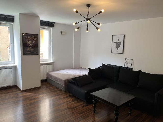 Mieszkanie 1-pokojowe Warszawa Wola, ul. Radziwie. Zdjęcie 1