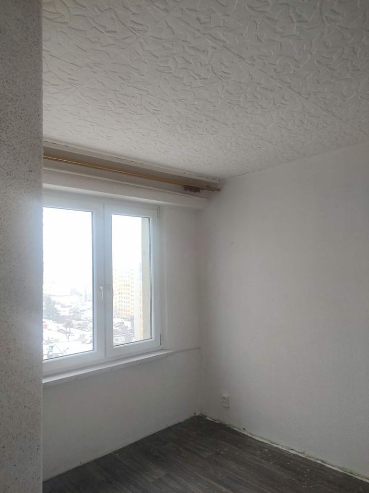 Mieszkanie 1-pokojowe Bełchatów, os. Okrzei. Zdjęcie 1