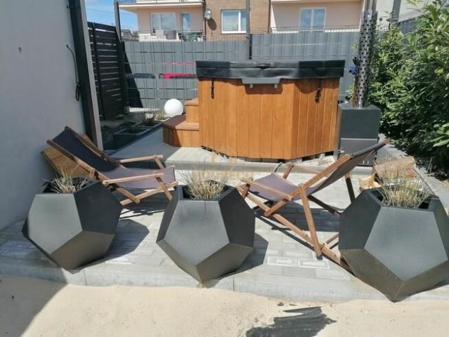 Mieszkanie 9-pokojowe Tupadły, ul. Pucka. Zdjęcie 5