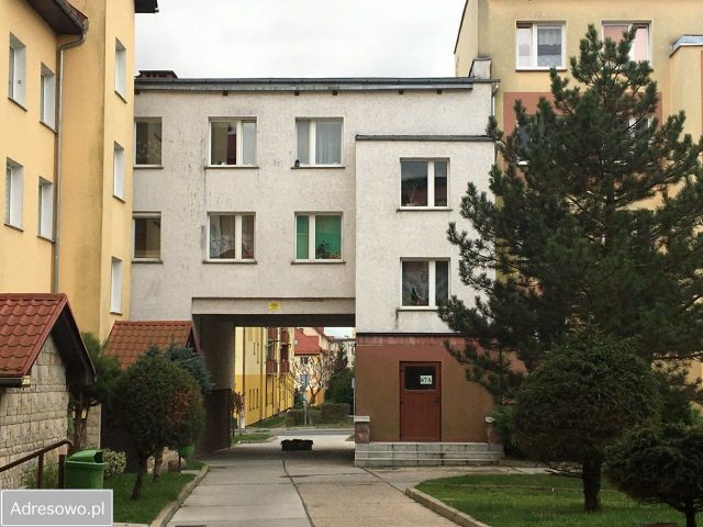 Mieszkanie 4-pokojowe Jelenia Góra Zabobrze, ul. Jana Kiepury. Zdjęcie 1