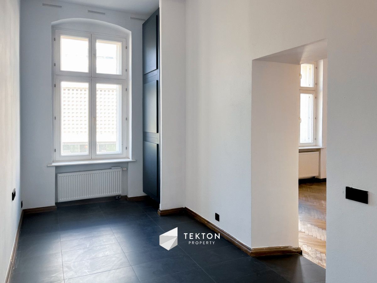 Mieszkanie 3-pokojowe Poznań Stare Miasto, ul. Franciszka Ratajczaka. Zdjęcie 14