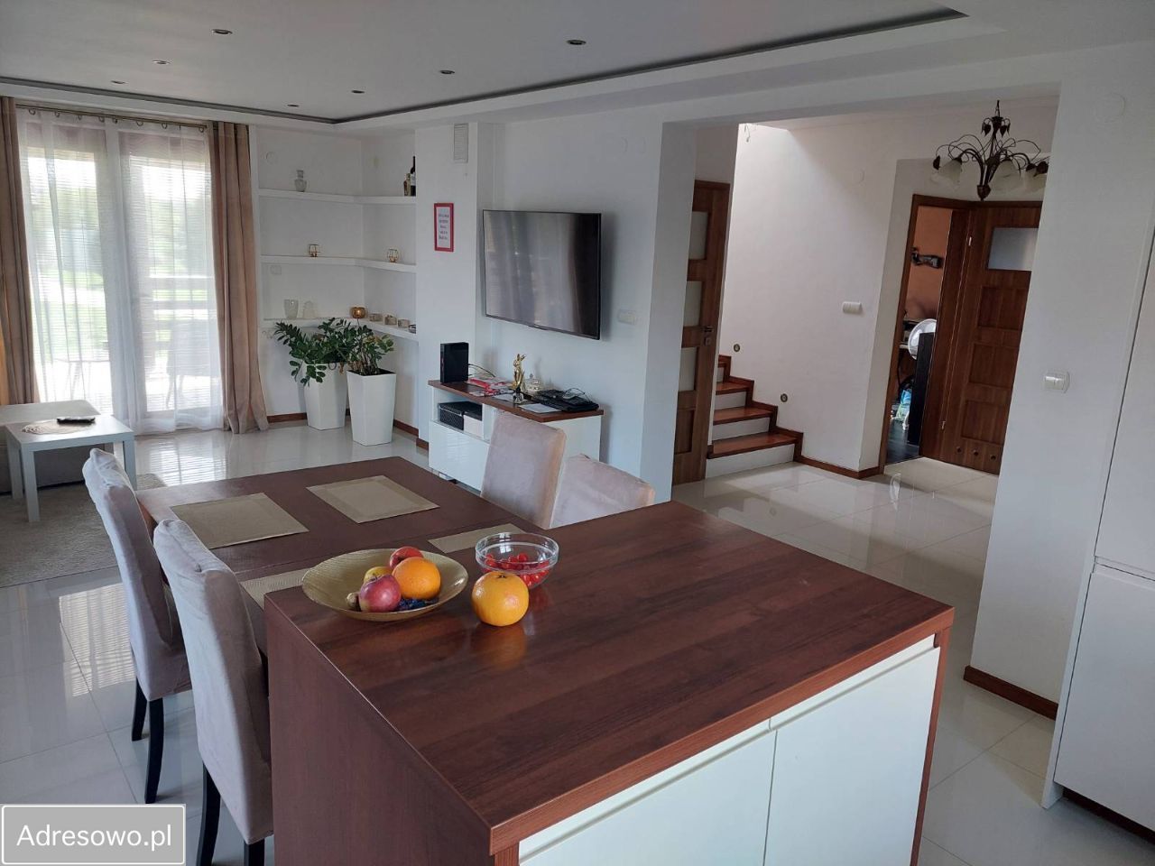 dom wolnostojący, 4 pokoje Poręba-Kocęby. Zdjęcie 12