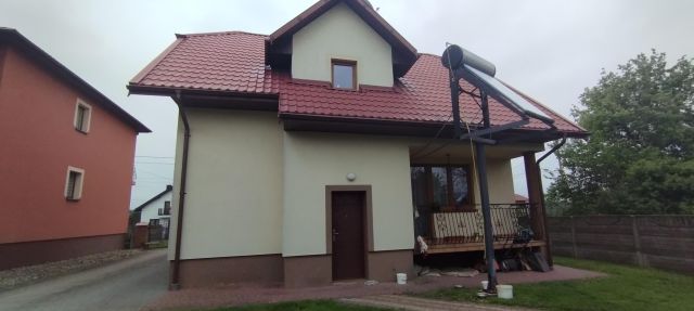 dom wolnostojący, 3 pokoje Wiśniowa. Zdjęcie 1