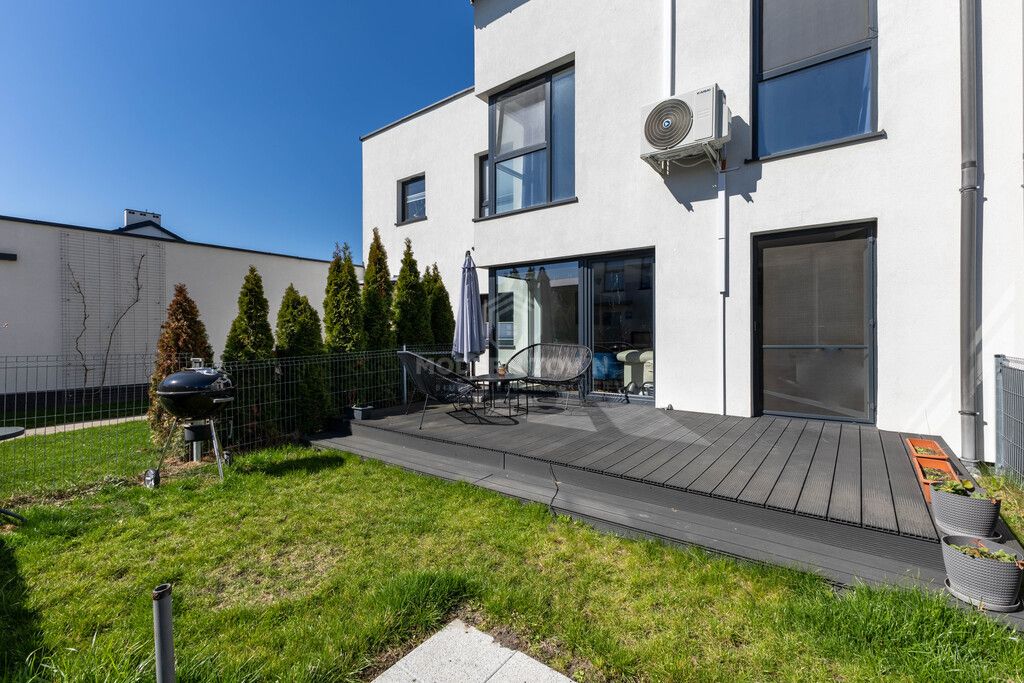 dom szeregowy, 5 pokoi Zgorzała. Zdjęcie 13