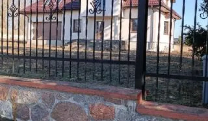 dom wolnostojący, 7 pokoi Gościejewo