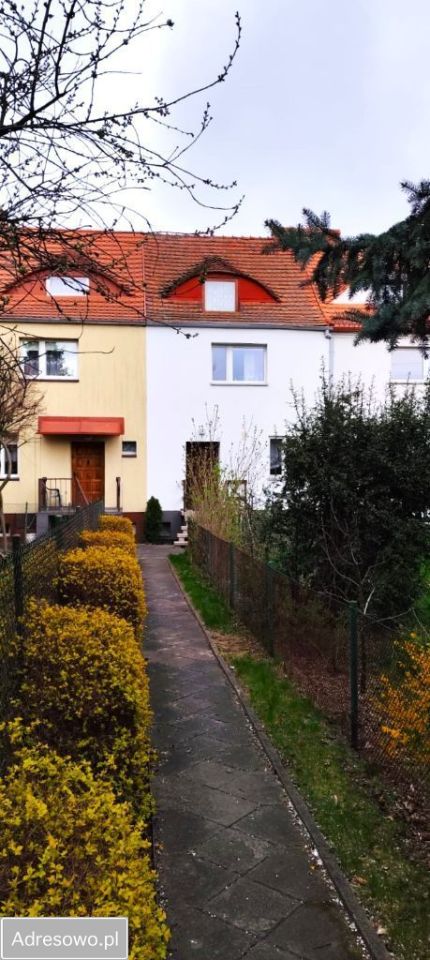 dom szeregowy, 5 pokoi Wrocław Sępolno, ul. Bartosza Głowackiego. Zdjęcie 9