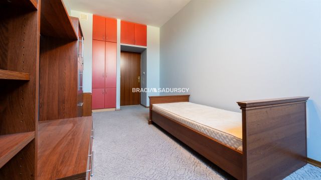 dom szeregowy, 5 pokoi Kraków Zwierzyniec, ul. Brzegowa. Zdjęcie 17