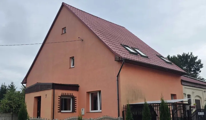 dom wolnostojący Strzeszów