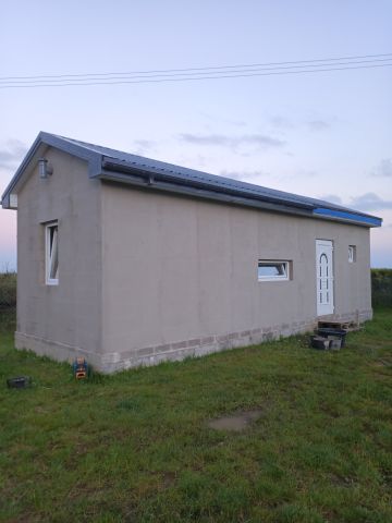 dom wolnostojący, 2 pokoje Jarandowo. Zdjęcie 1