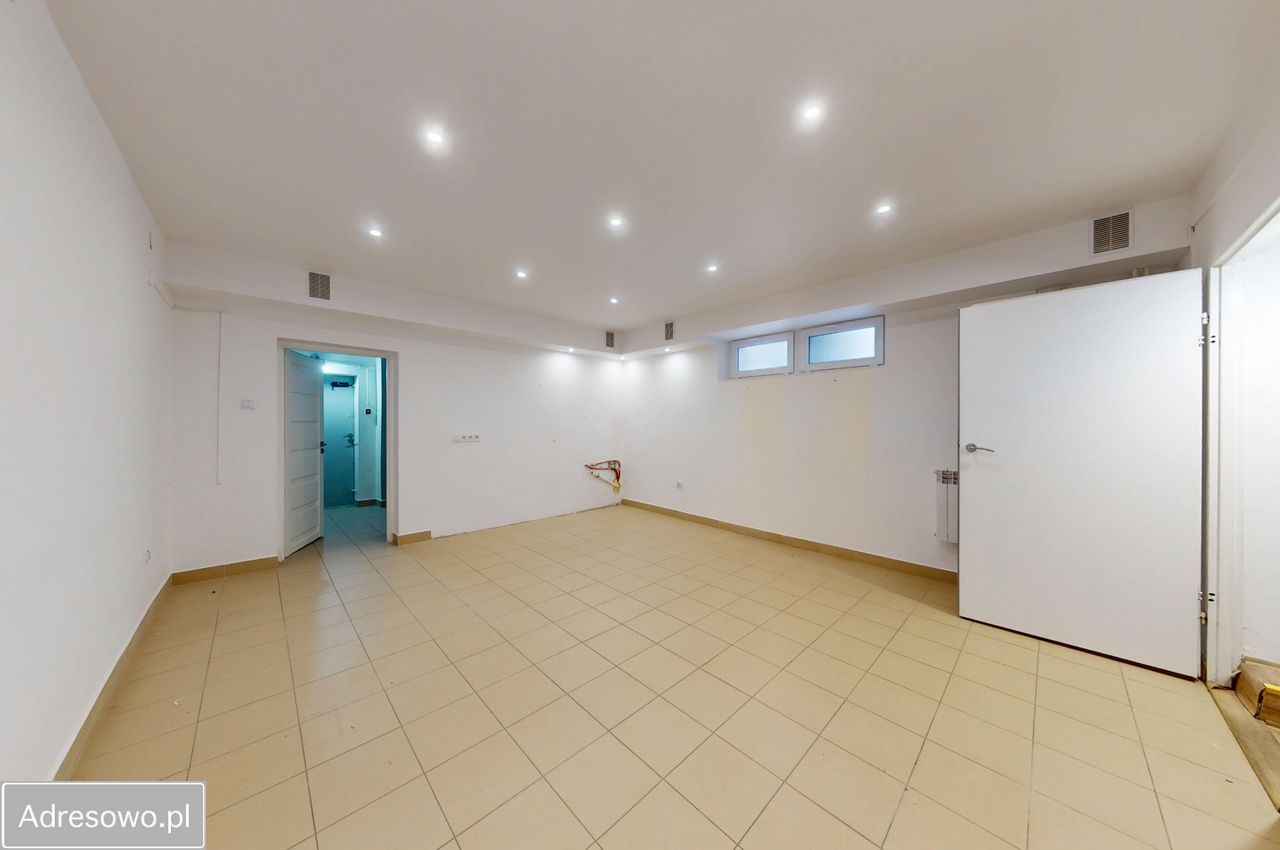 Lokal Tarnobrzeg, ul. Konfederacji Dzikowskiej. Zdjęcie 6