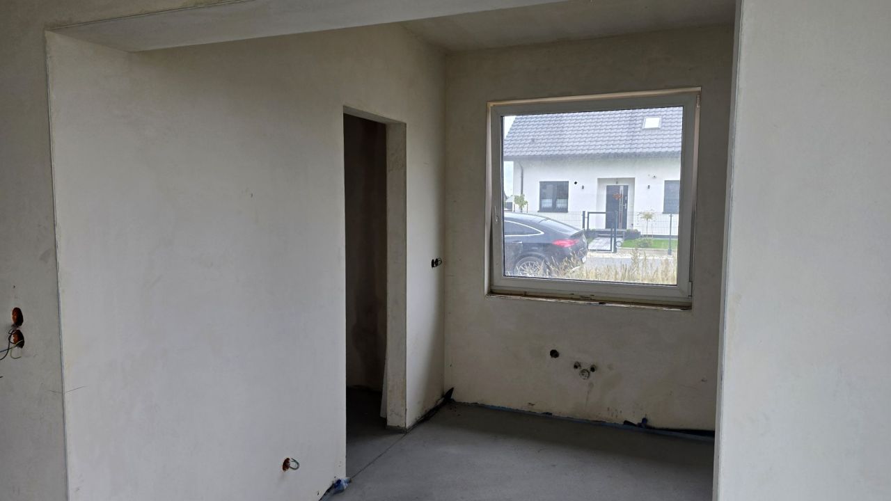 dom wolnostojący, 4 pokoje Mączniki. Zdjęcie 4