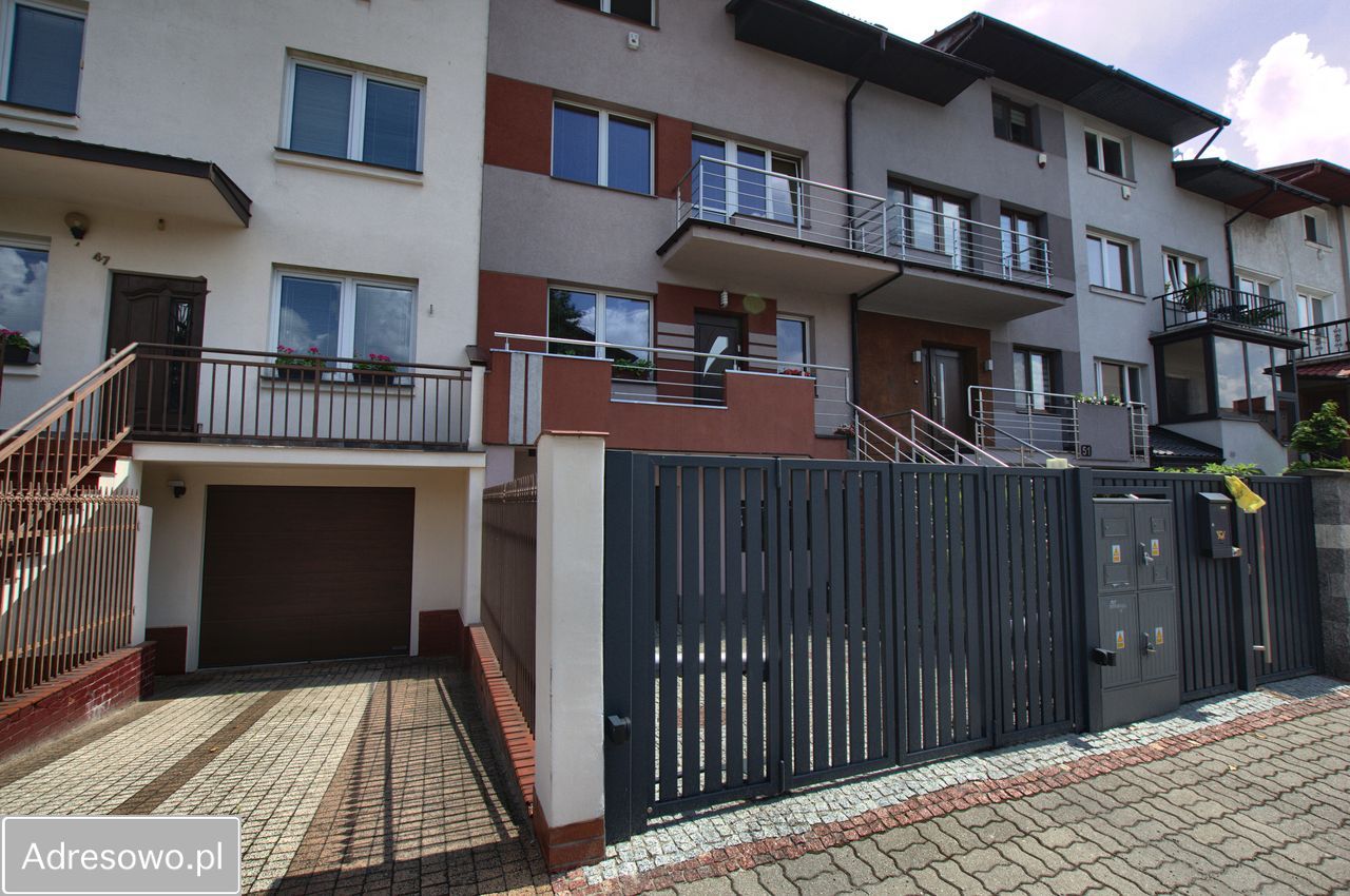 dom szeregowy, 4 pokoje Radom Kaptur, ul. Instalatorów. Zdjęcie 1