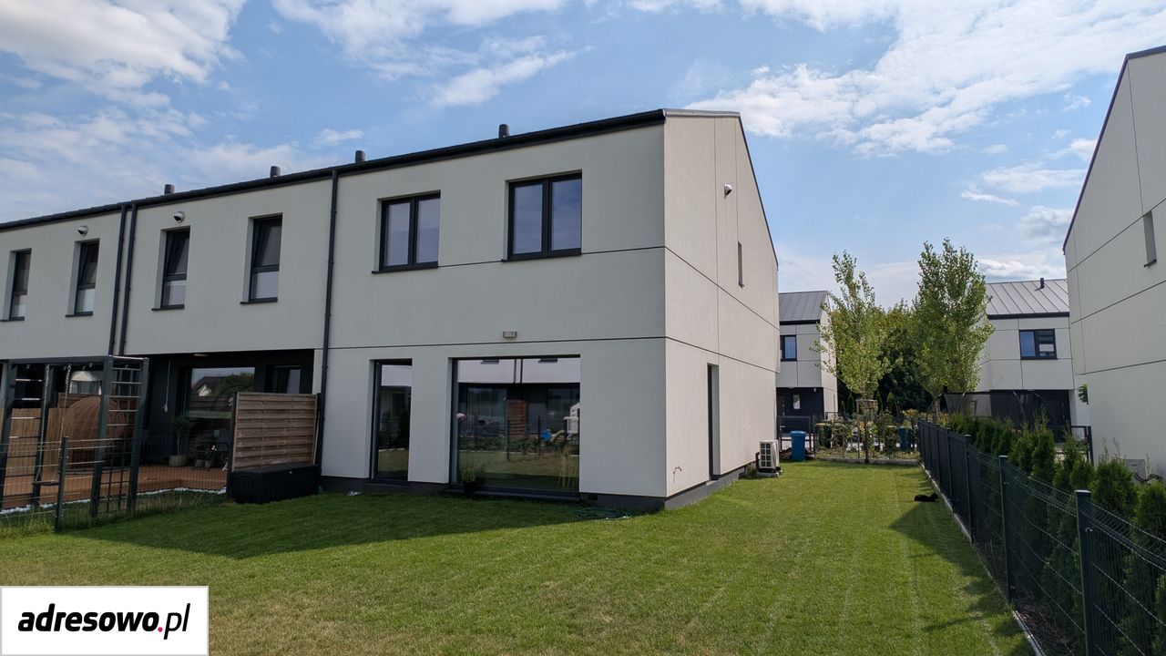 dom szeregowy, 5 pokoi Duchnice, ul. Architektów. Zdjęcie 1
