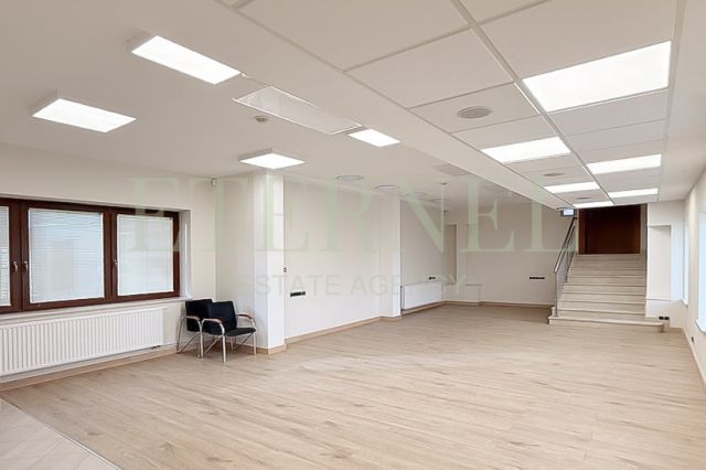 Biuro Kraków Prądnik Czerwony, ul. Jana Pawła Woronicza. Zdjęcie 7