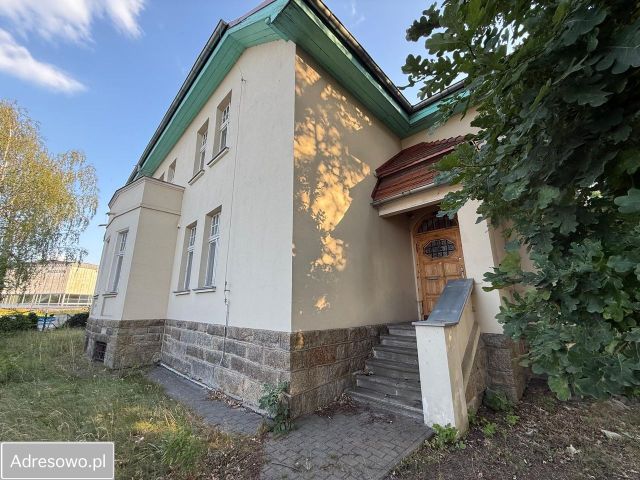 Mieszkanie 3-pokojowe Gniezno, ul. Poznańska. Zdjęcie 1