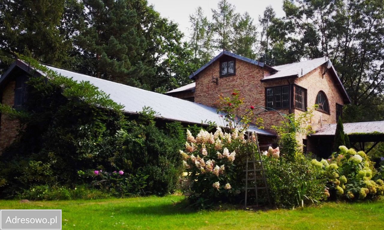 dom wolnostojący, 8 pokoi Kępa. Zdjęcie 3