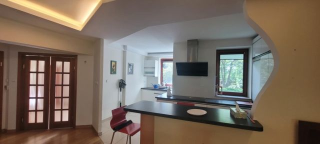 dom wolnostojący, 6 pokoi Złotokłos. Zdjęcie 24