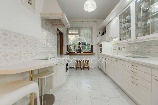 dom wolnostojący, 9 pokoi Strzyżów. Zdjęcie 11