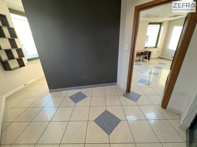 Biuro Kraków Prądnik Biały, ul. Stawowa. Zdjęcie 4