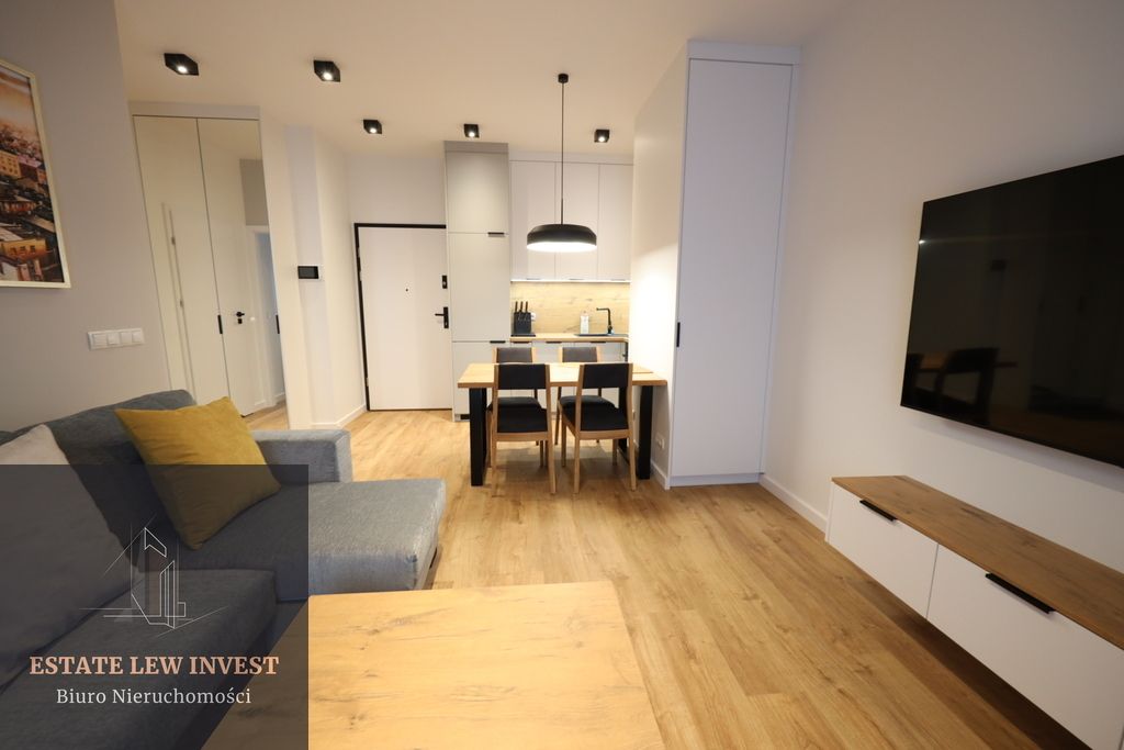 Mieszkanie 2-pokojowe Kraków, ul. Rakowicka. Zdjęcie 2