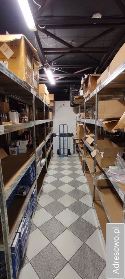 Hala/magazyn Łódź Retkinia, al. ks. kard. Stefana Wyszyńskiego. Zdjęcie 10