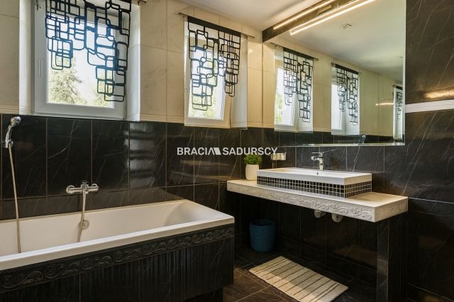 dom wolnostojący, 5 pokoi Kraków Swoszowice, ul. Poronińska. Zdjęcie 19