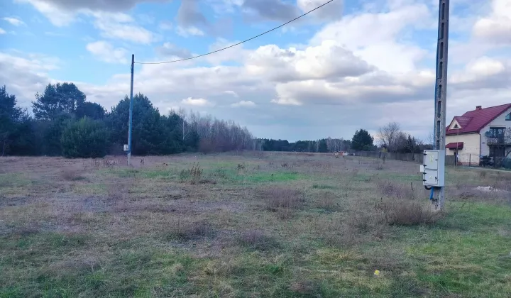 Działka budowlana Czarna, ul. Mostowa