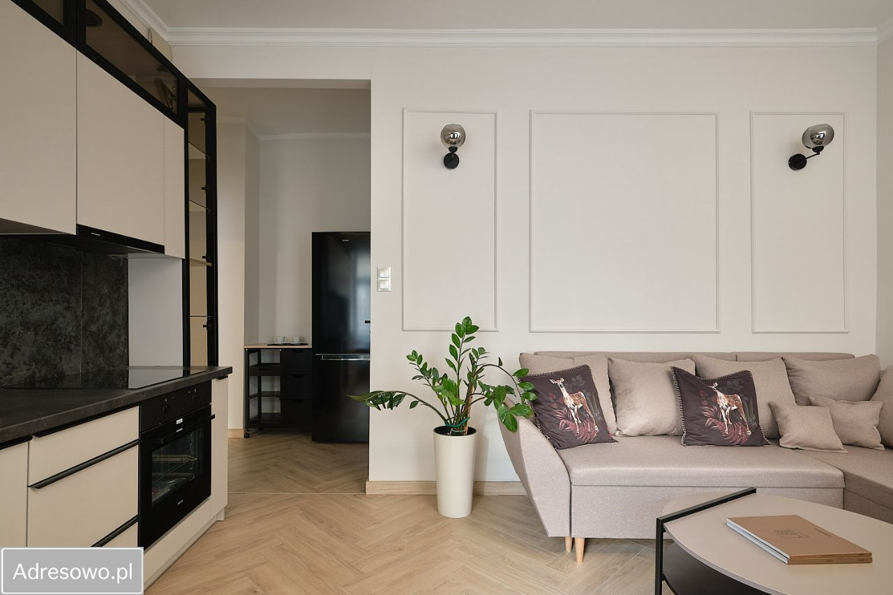 Mieszkanie 3-pokojowe Wrocław Śródmieście. Zdjęcie 3