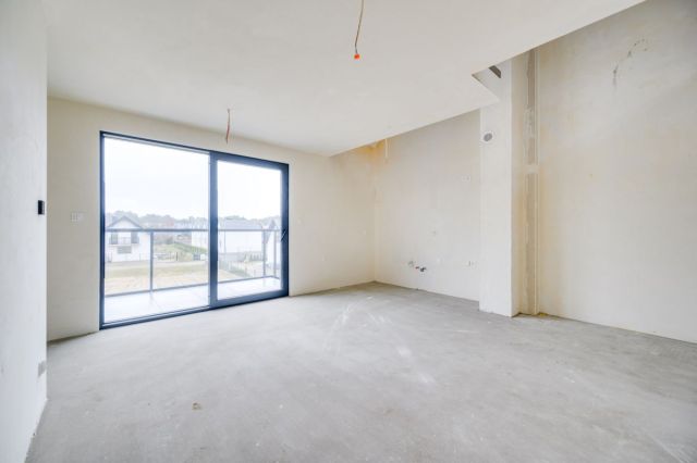 Mieszkanie 3-pokojowe Jastrzębia Góra. Zdjęcie 6