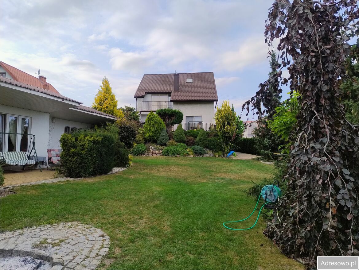 dom wolnostojący, 5 pokoi Ryn, ul. Brzozowa