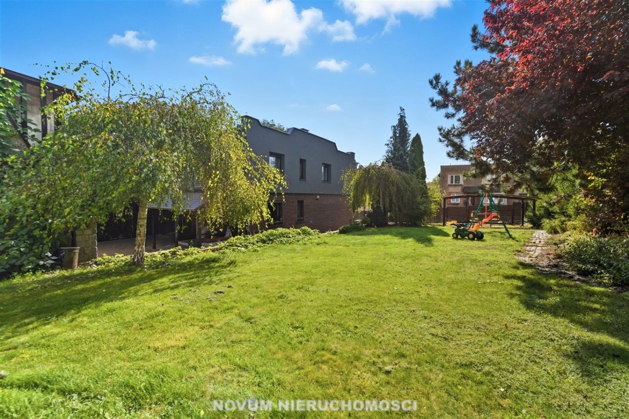 dom wolnostojący, 6 pokoi Tarnowskie Góry. Zdjęcie 26