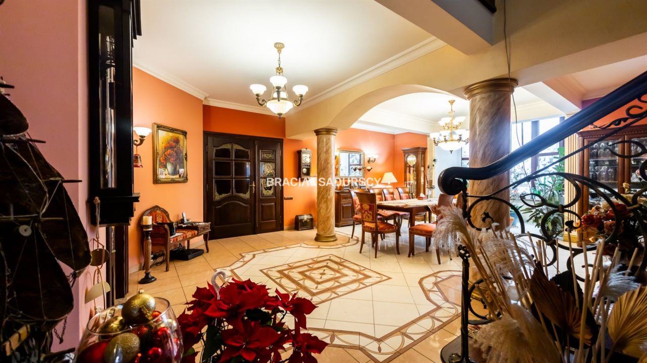 dworek, 8 pokoi Balin, ul. Gwardzistów. Zdjęcie 11