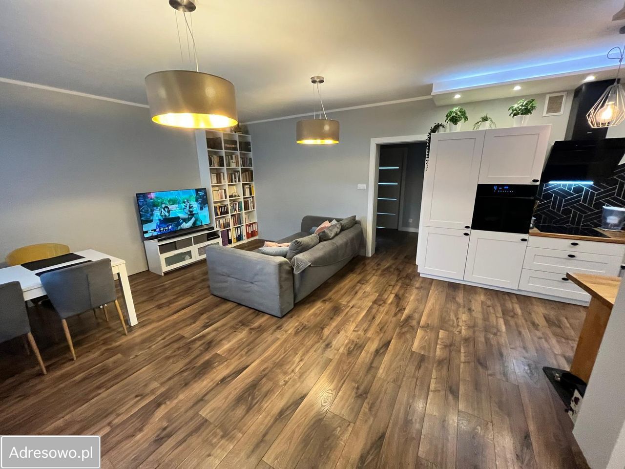 Mieszkanie 4-pokojowe Jelenia Góra Centrum, ul. Osiedle Robotnicze