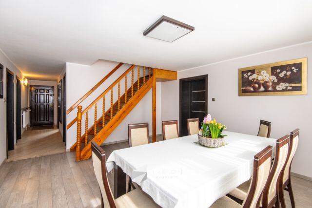 dom wolnostojący, 6 pokoi Wiry, ul. Komornicka. Zdjęcie 5